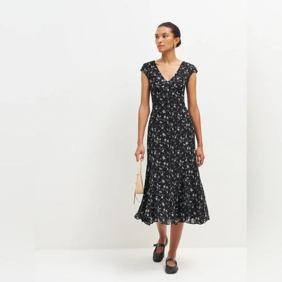 NWT Reformation Baden Dress in Lucien Black Floral |  size 2 - Picture 3 of 11
